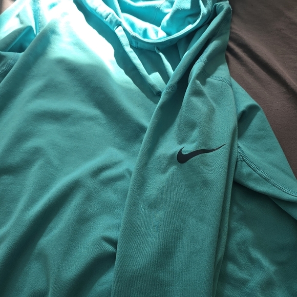 Nike Blue Long Sleeve Tee - Picture 4 of 4